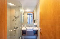 Hillcrest Villa (D11), Terrace #450824271